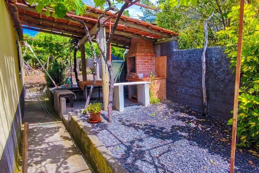 Typical Farm Apartment Arco da Calheta