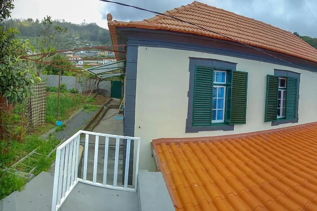 Typical Farm Apartment Arco da Calheta   Arco da Calheta (Madeira)